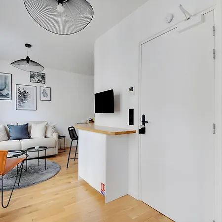 Apartment Amazing Cremieux Gare De Lyon *
